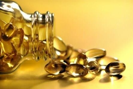 Bouteille avec des vitamines pour augmenter la puissance